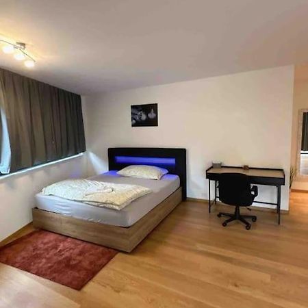 Appartamento Neubau In Zuerich Oerlikon Esterno foto